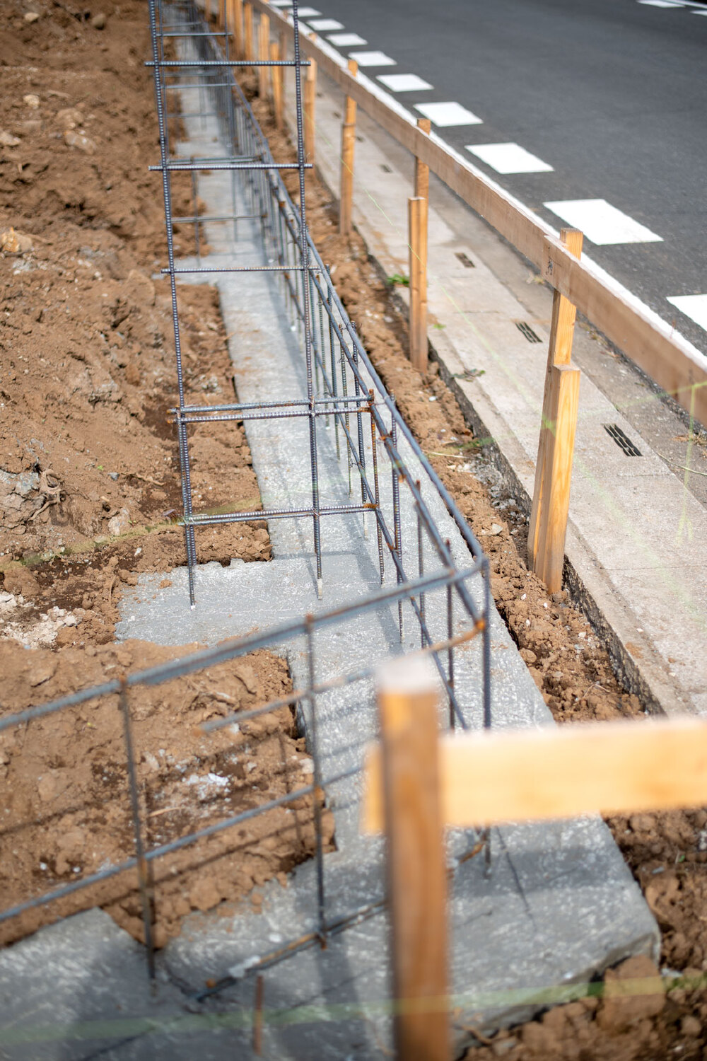 比企郡鳩山町　木の塀基礎工事